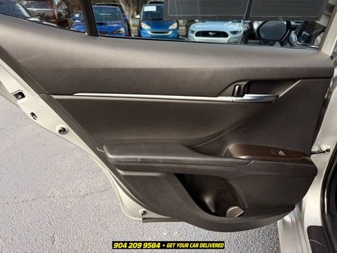 Used 2022 Toyota Camry LE FWD image 25