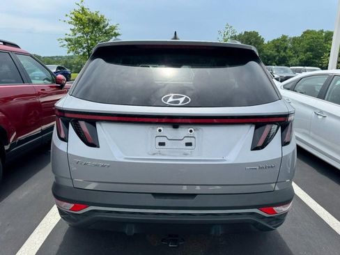Used 2022 Hyundai Tucson SEL w/ Cargo Package AWD/4WD image 3
