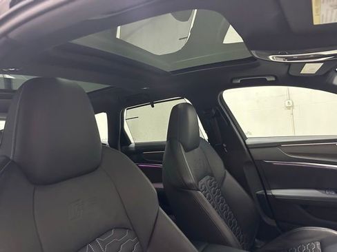 Used 2022 Audi RS 6 4.2 image 47