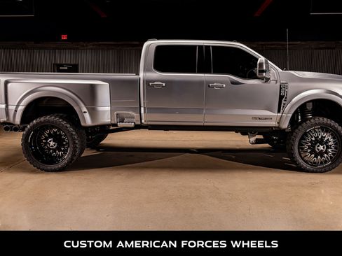 Used 2023 Ford F450 Platinum w/ Snow Plow Prep Package image 10