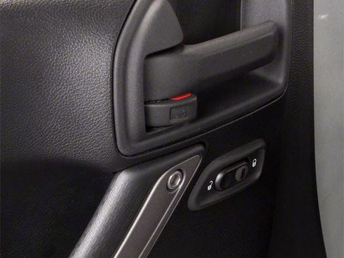 Used 2012 Jeep Wrangler Unlimited Sahara AWD/4WD image 20