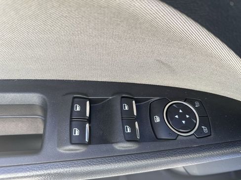 Used 2018 Ford Fusion S image 15