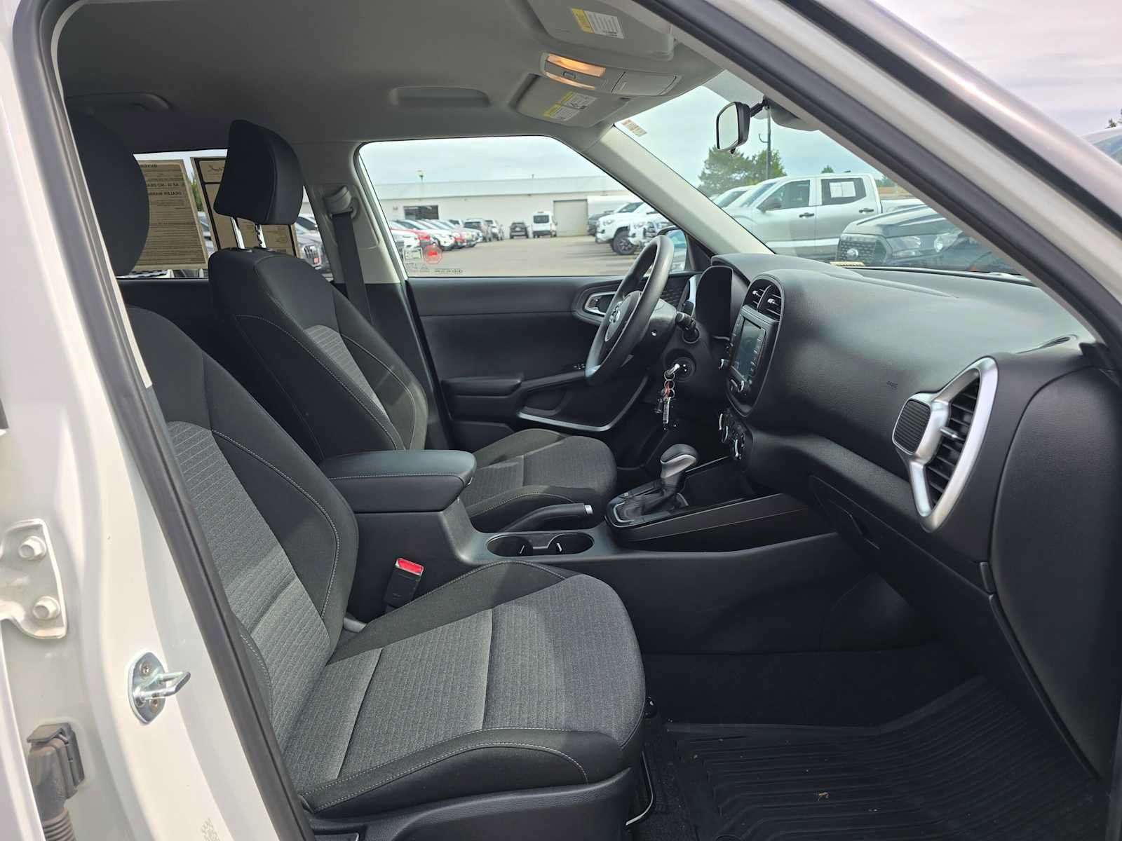 Used 2021 Kia Soul S FWD image 10
