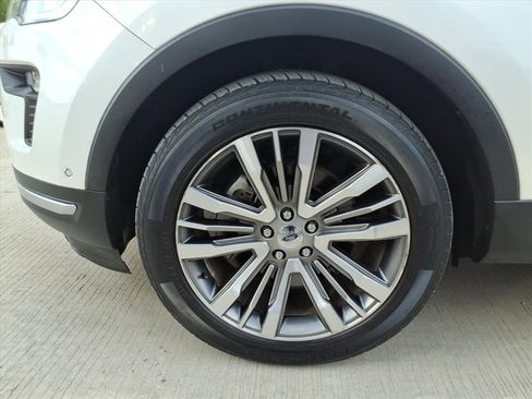 Used 2018 Ford Explorer Platinum image 26