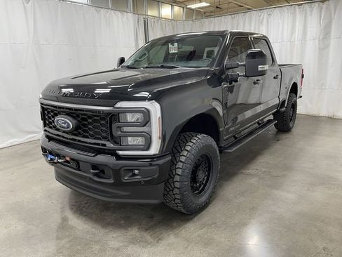 New 2024 Ford F250 Lariat w/ Lariat Ultimate Package image 3