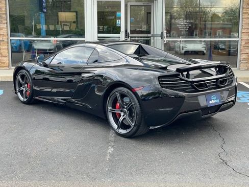 Used 2015 McLaren 650S Spider RWD image 27