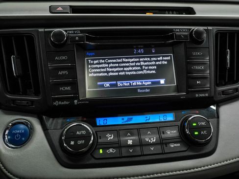 Used 2017 Toyota RAV4 XLE w/ All Weather Liner Package AWD/4WD image 29