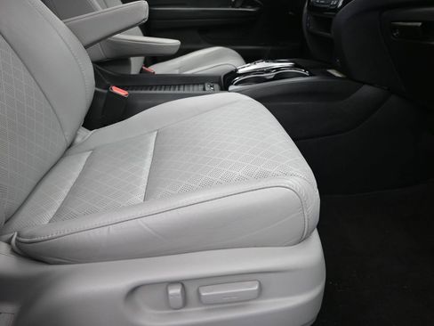 Used 2019 Honda Passport Elite image 26