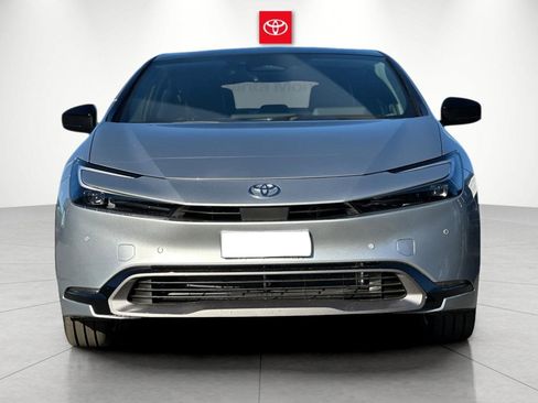 New 2026 Toyota Prius XLE image 7