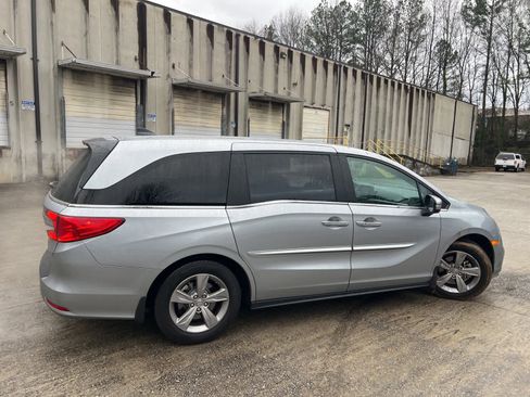 Used 2019 Honda Odyssey EX-L image 11