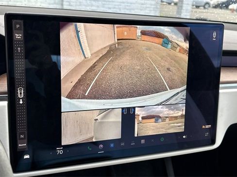 Used 2022 Tesla Model S image 24