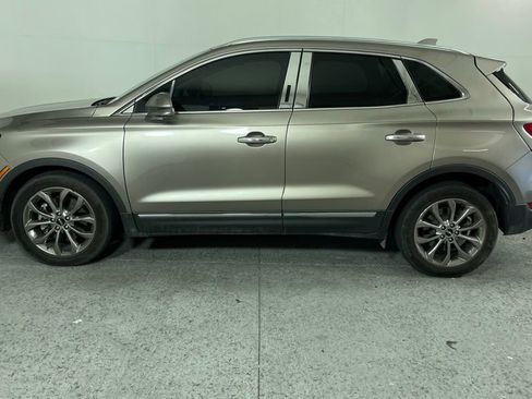 Used 2019 Lincoln MKC Reserve w/ MKC Climate Package FWD image 6