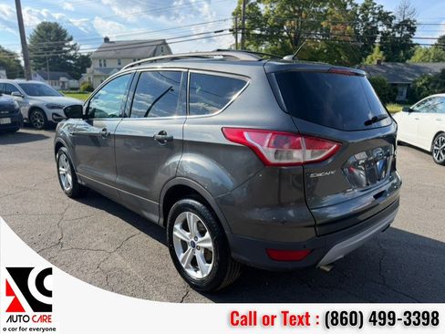 Used 2016 Ford Escape SE w/ Equipment Group 201A AWD/4WD image 5