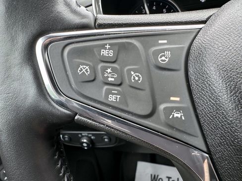 Used 2021 Chevrolet Equinox Premier AWD/4WD image 18