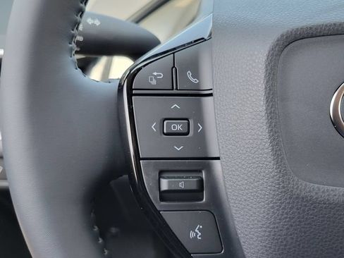 New 2026 Toyota Prius XLE FWD image 6