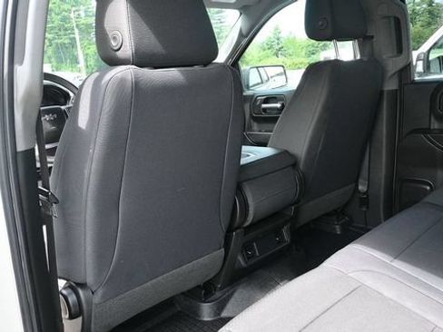 Used 2020 Chevrolet Silverado 1500 Custom Trail Boss w/ Custom Convenience Package AWD/4WD image 11
