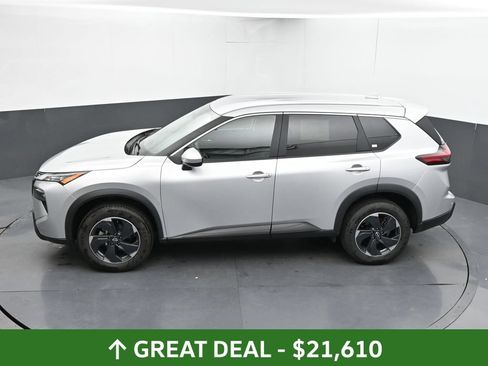 Used 2025 Nissan Rogue SV AWD/4WD image 42