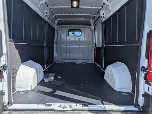 New 2026 RAM ProMaster 2500 w/ Convenience Group FWD image 6
