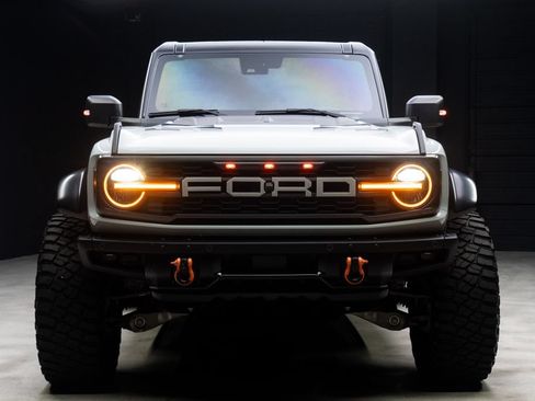 Used 2023 Ford Bronco Raptor AWD/4WD image 6