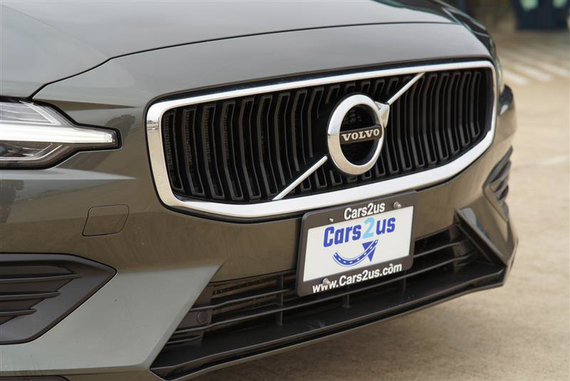 Used 2020 Volvo S60 T6 Momentum AWD/4WD image 25
