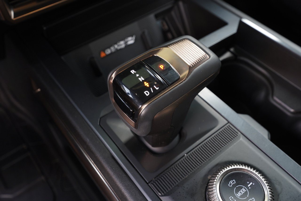 Used 2024 GMC Hummer EV 2X AWD/4WD image 14