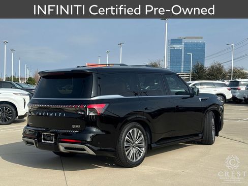 Certified 2026 INFINITI QX80 Luxe w/ Exterior Package image 2