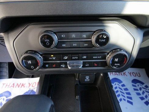 New 2025 Ford Bronco Outer Banks image 26