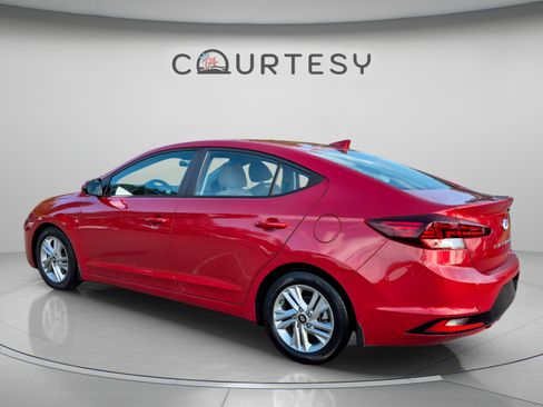 Used 2020 Hyundai Elantra SEL FWD image 3