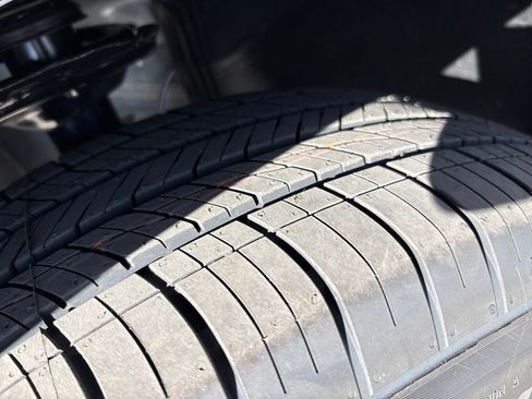 New 2026 Volkswagen Atlas SE image 25