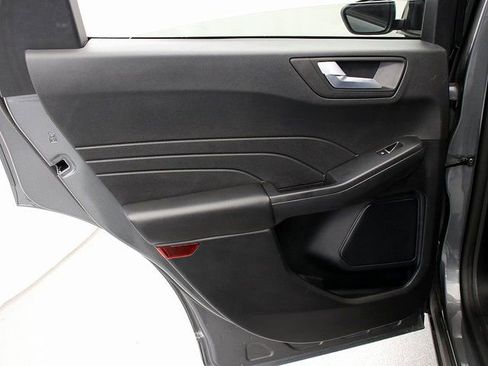 Used 2025 Ford Escape ST-Line image 26