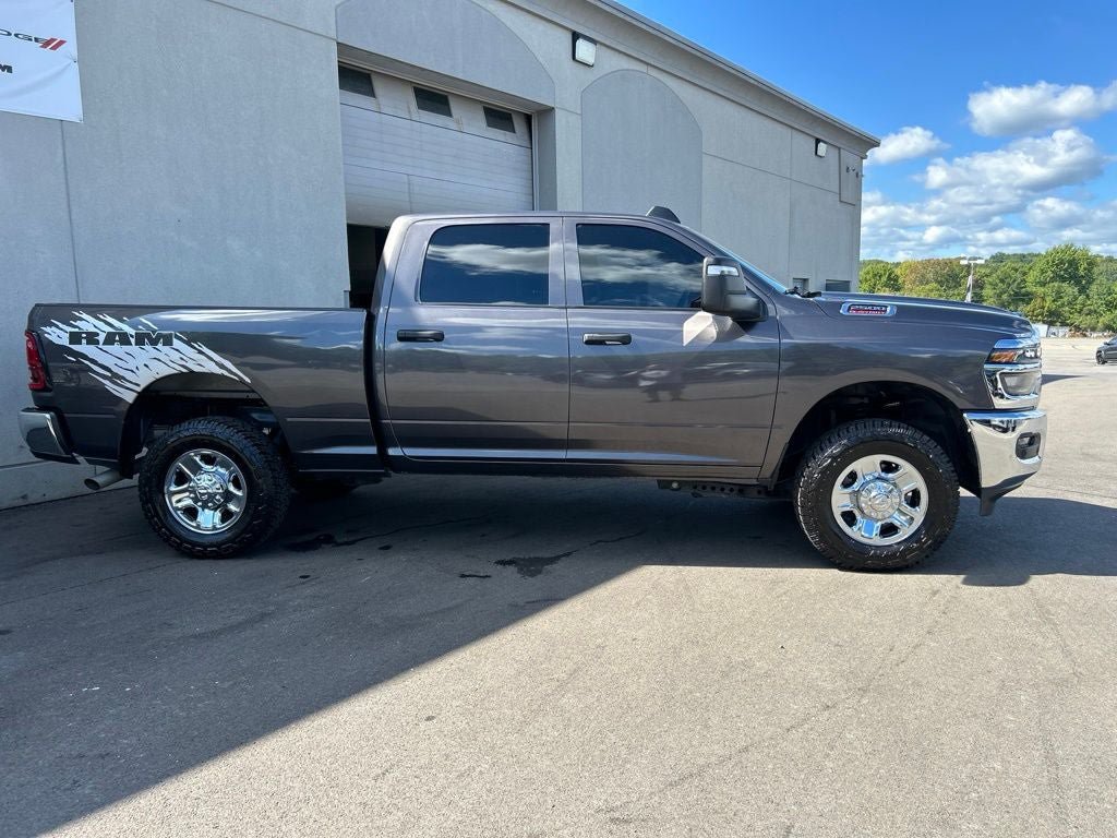 Used 2025 RAM 2500 Tradesman AWD/4WD image 8
