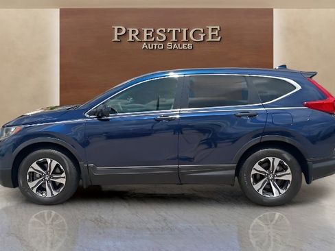 Used 2017 Honda CR-V LX image 2