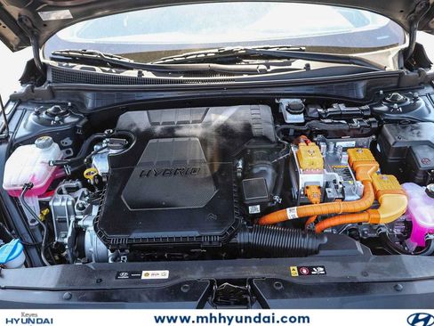 Certified 2023 Hyundai Elantra Limited FWD image 27