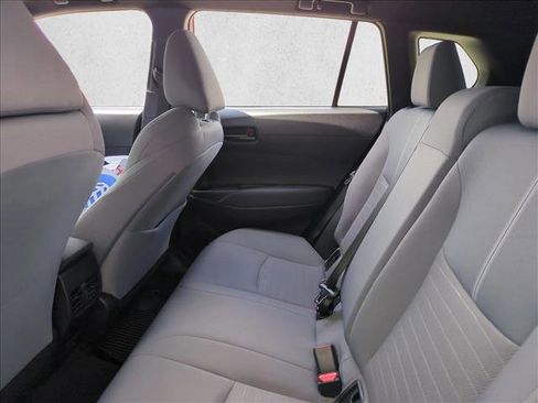 Used 2023 Toyota Corolla Cross AWD Hybrid image 19