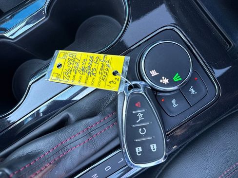 Used 2021 Chevrolet Blazer RS w/ Enhanced Convenience Package image 34