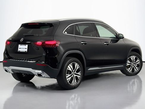 Certified 2025 Mercedes-Benz GLA 250 image 13