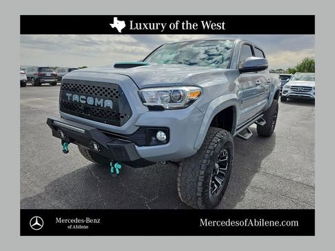 Used 2019 Toyota Tacoma TRD Sport w/ Technology Package AWD/4WD image 1