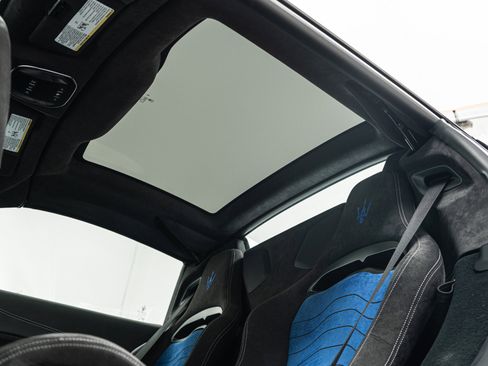 Used 2023 Maserati MC20 Spyder RWD image 26