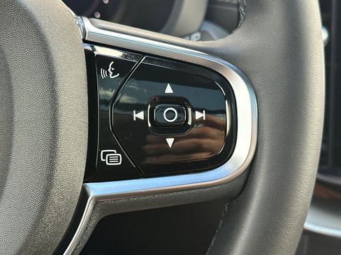 Certified 2024 Volvo XC60 T8 Ultimate w/ Protection Package Premier AWD/4WD image 29