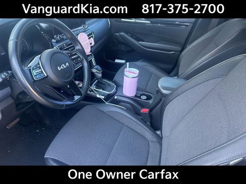 Certified 2022 Kia Seltos S image 2