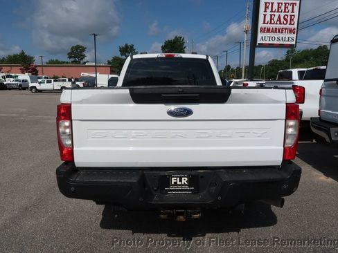 Used 2020 Ford F250 XL w/ Power Equipment Group RWD image 4