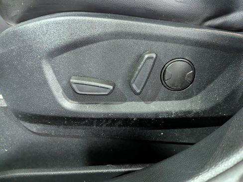 Used 2020 Ford Edge SEL w/ Convenience Package image 15