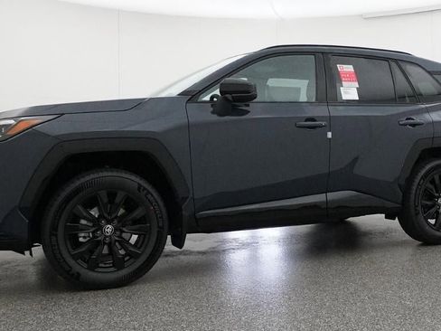 Used 2026 Toyota RAV4 SE image 18