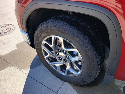 Used 2022 GMC Sierra 1500 SLT image 30