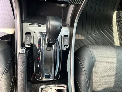 Used 2017 Honda Accord EX-L image 26