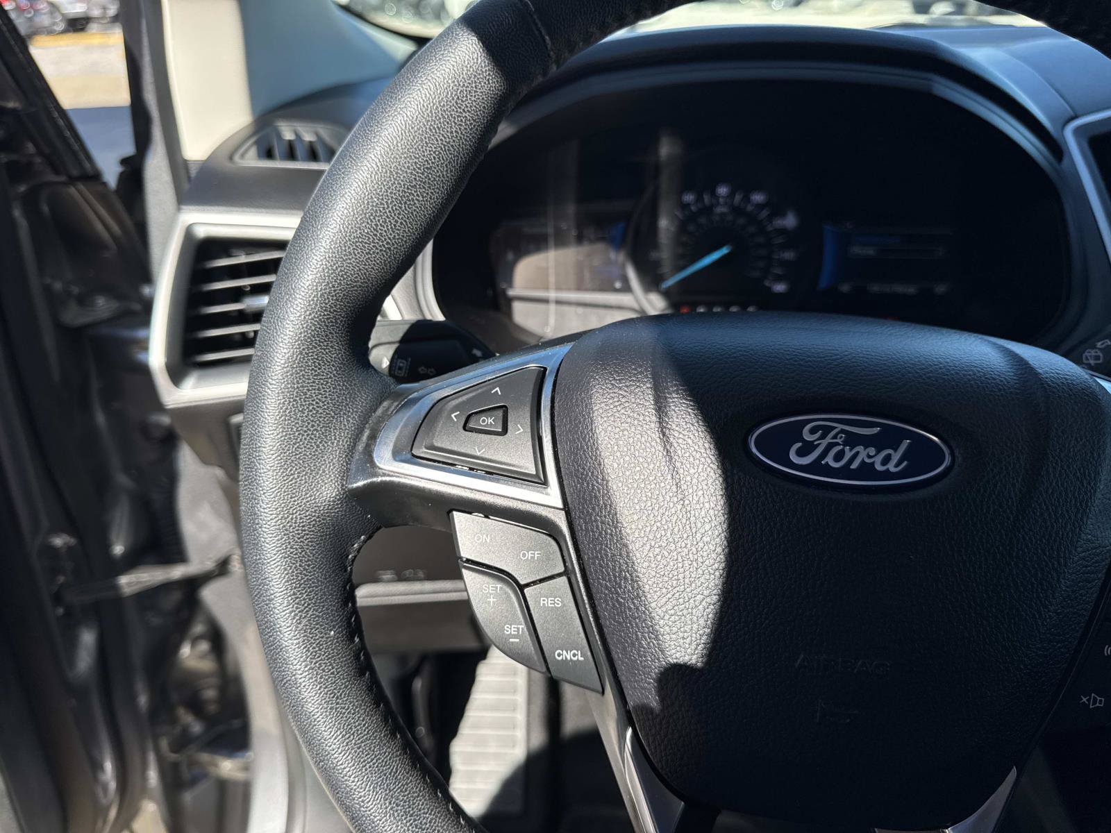 Used 2024 Ford Edge SEL w/ Convenience Package AWD/4WD image 22