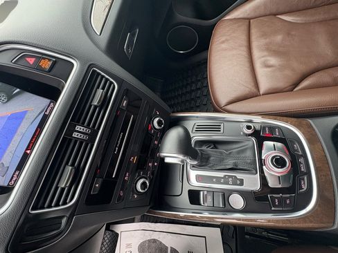 Used 2016 Audi Q5 2.0T Premium Plus w/ Technology Package image 14