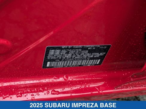 Certified 2025 Subaru Impreza 2.0i image 36