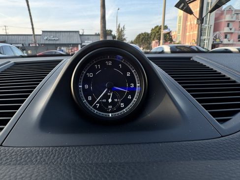 Used 2023 Porsche Macan S image 25