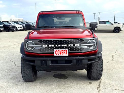 Used 2021 Ford Bronco Badlands image 3